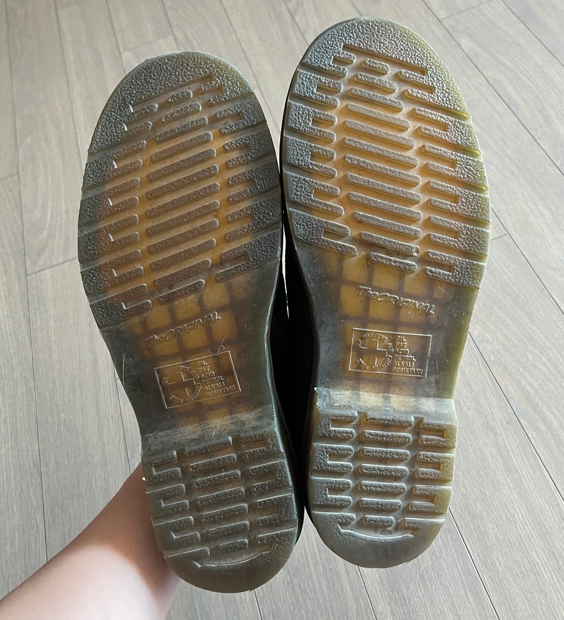 닥터마틴 크레이지홀스 280 상품이미지3