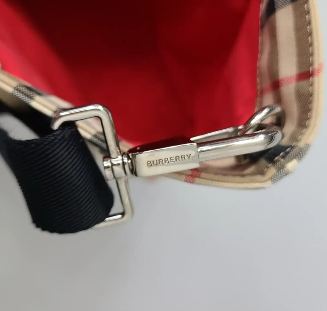 버버리 로고 아플리케 토트백겸 크로스백 OS 상품이미지7