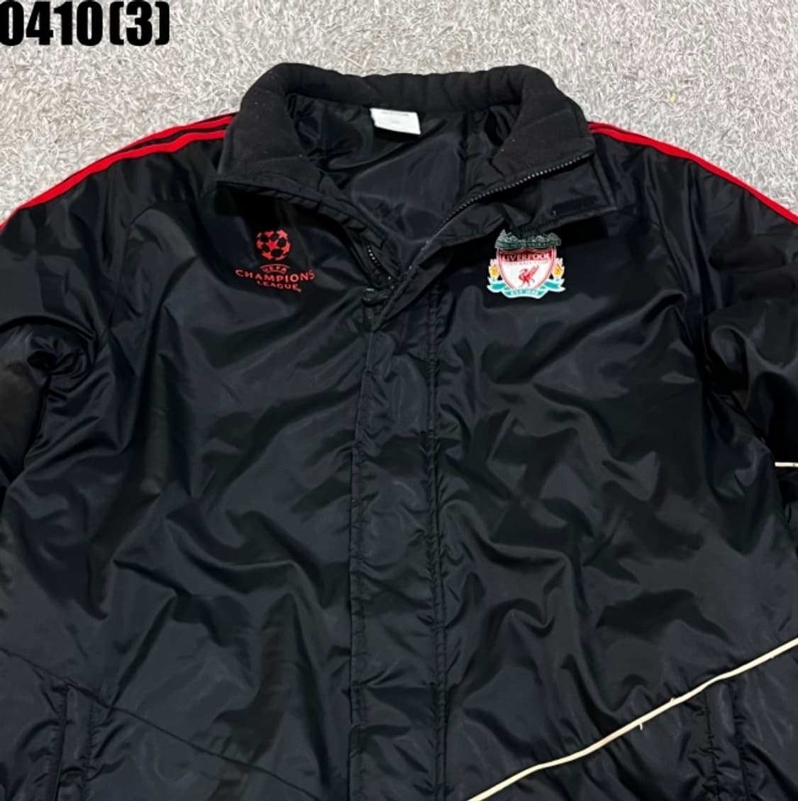 아디다스 리버풀 패딩 점퍼 상품이미지2