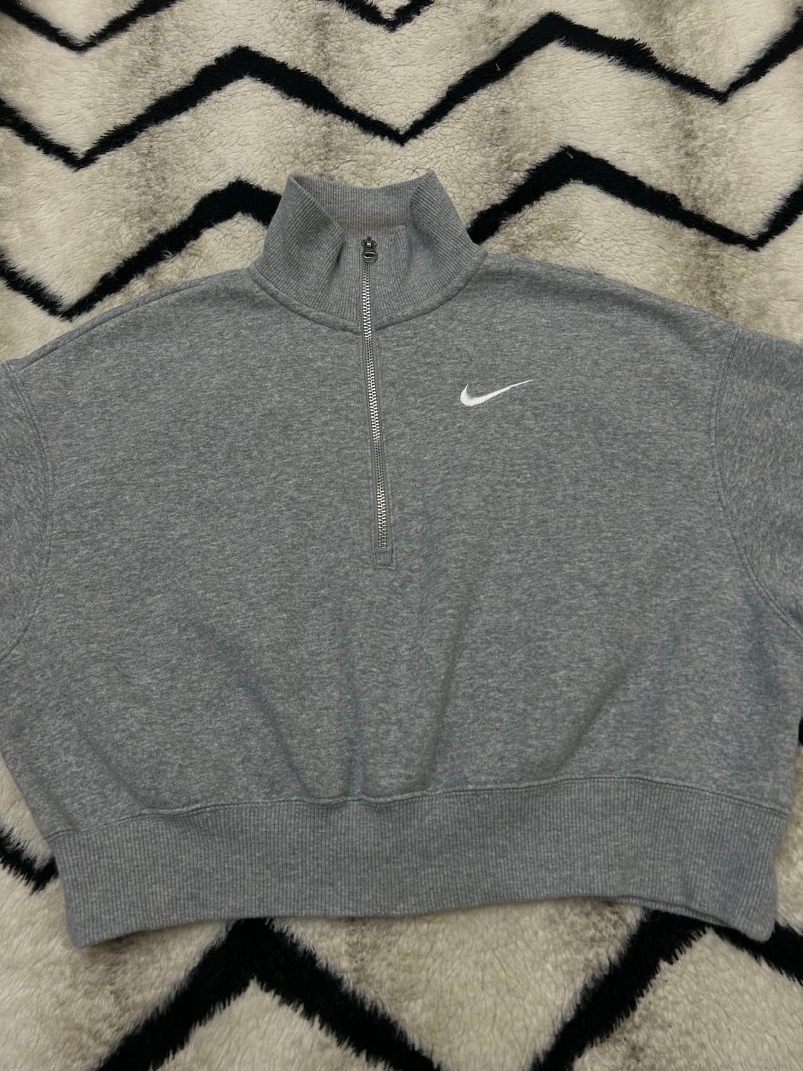 [XS]나이키 스우시 반집업 크롭 맨투맨/그레이/기모 상품이미지4