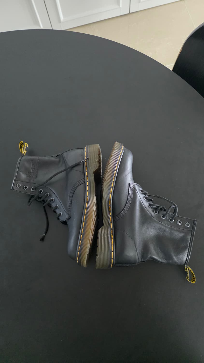 38/250mm)닥터마틴 1460 블랙 8홀 부츠 상품이미지5