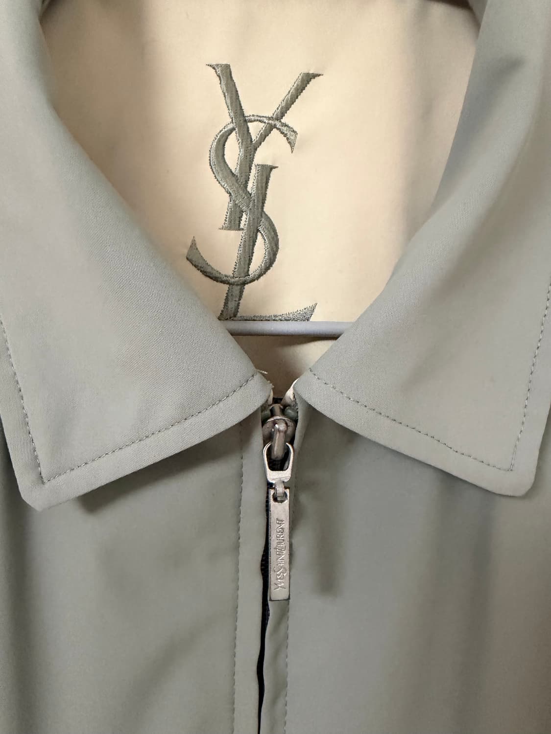 입생로랑 블루종 세이지그린 색상 상품이미지3