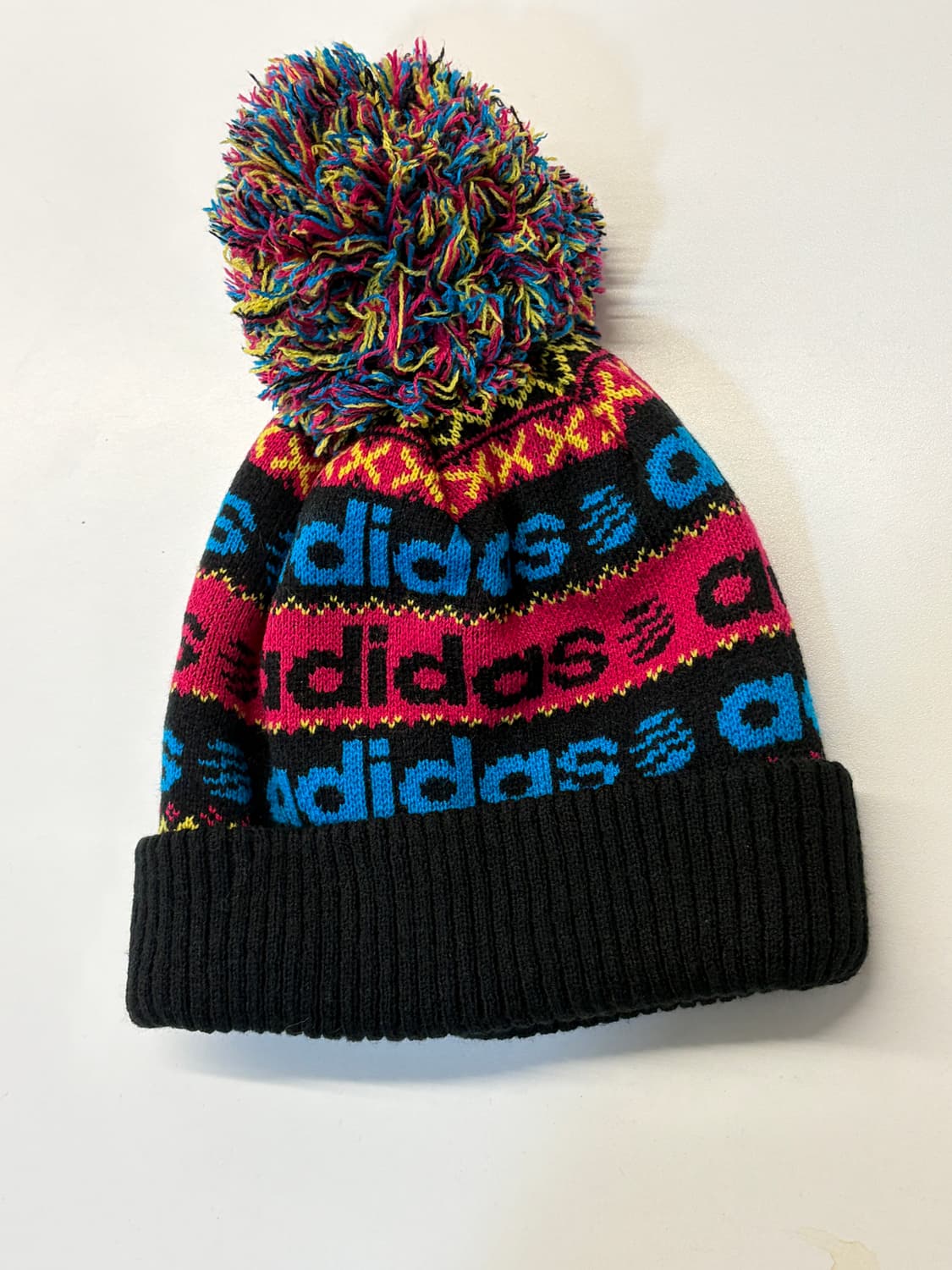 아디다스 네오 - 폼폼 방울 비니 상품이미지2