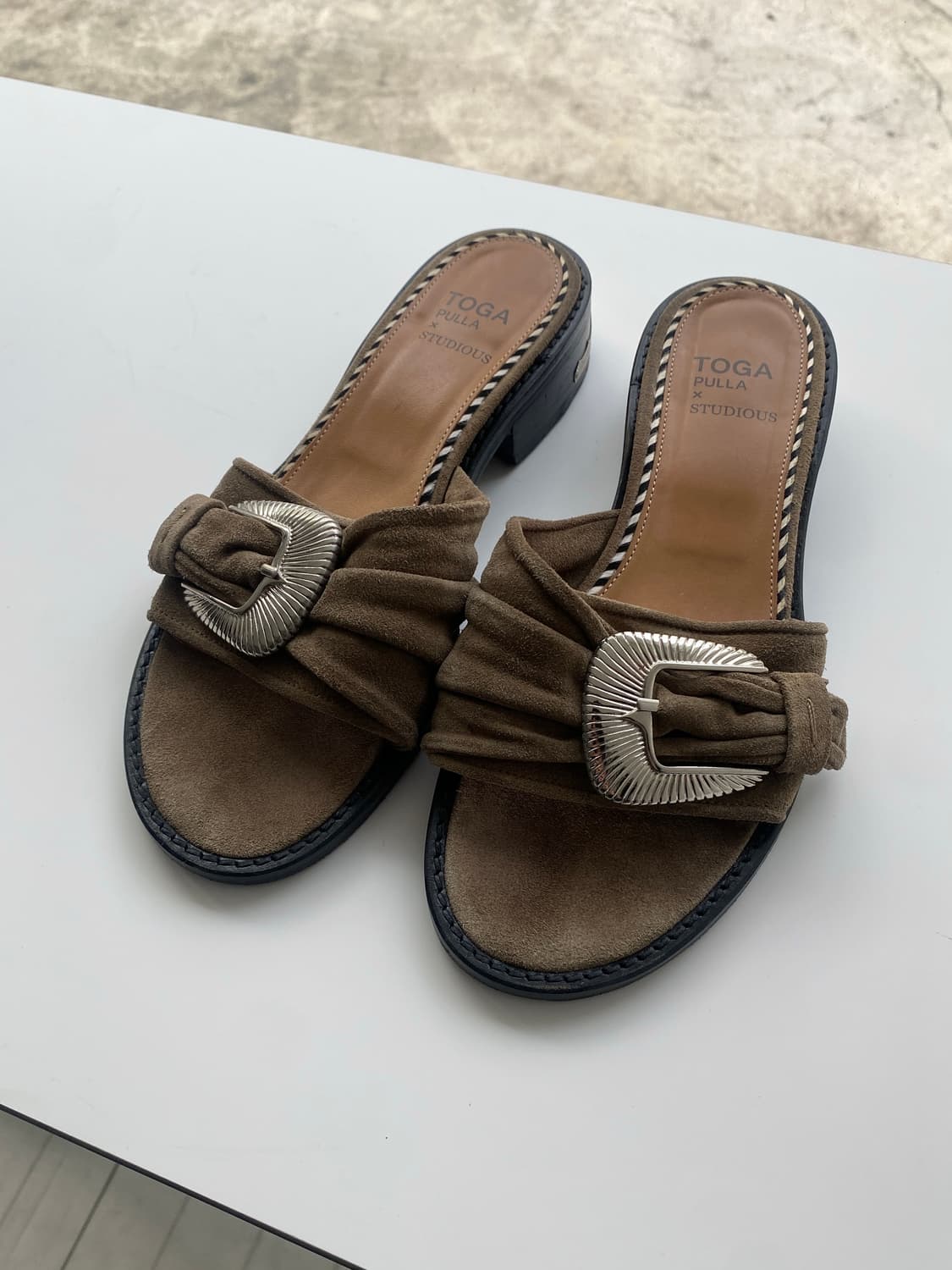 [Toga pulla] 웨스턴 버클 샌들 상품이미지2