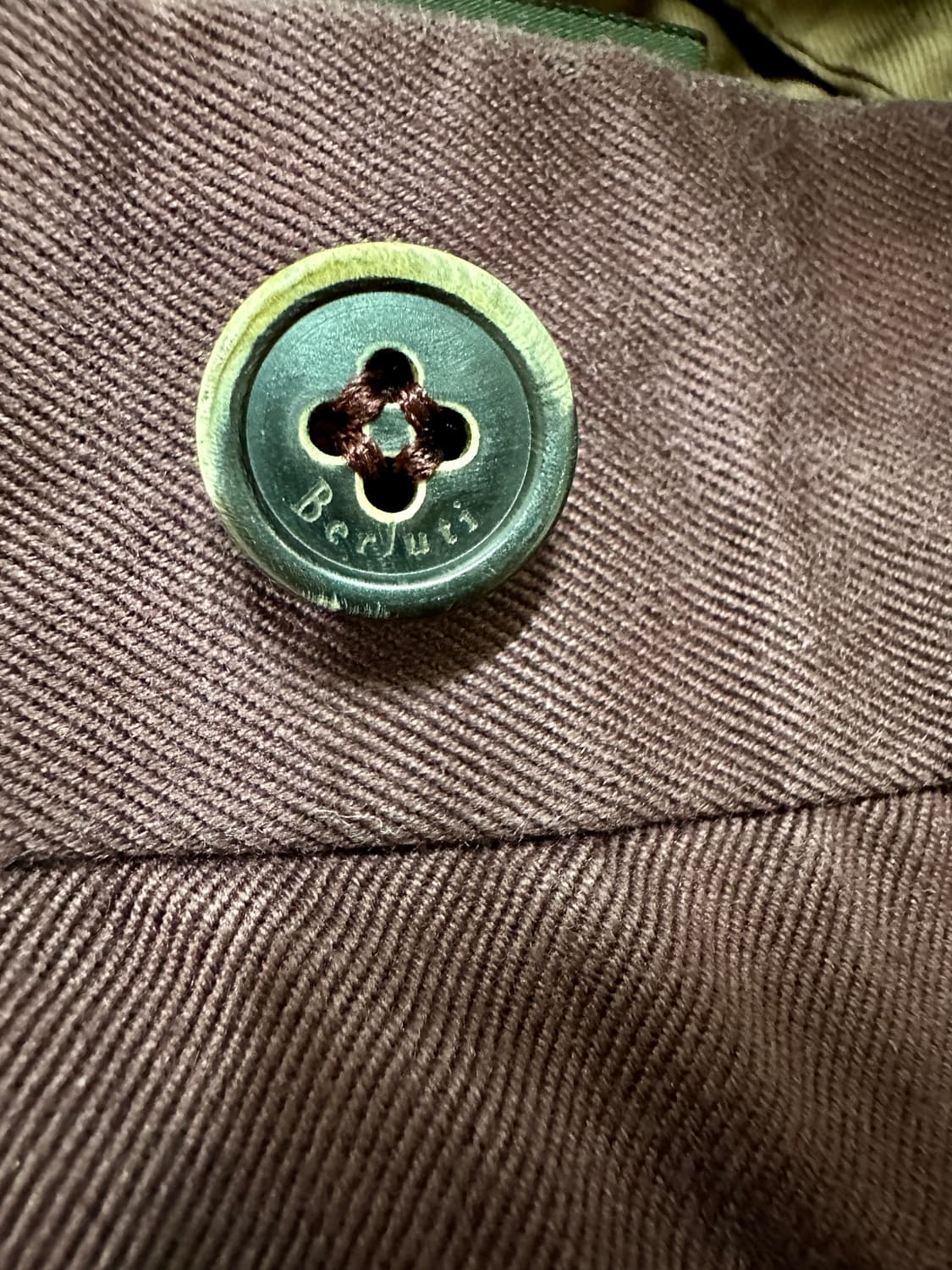 벨루티 클래식 버건디 램스킨 디테일 치노 팬츠 상품이미지8