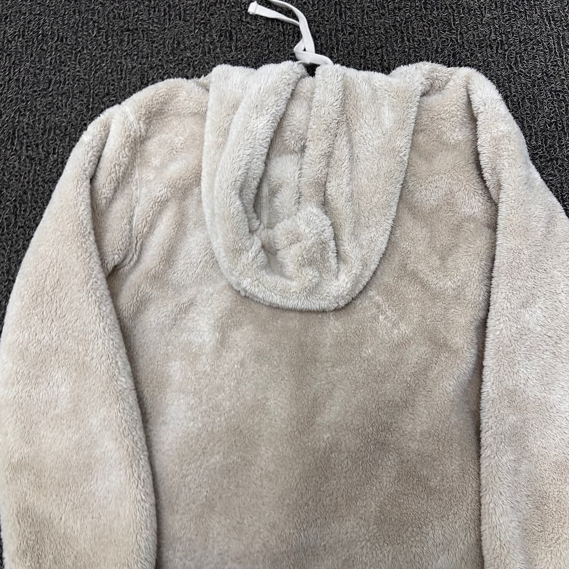 GUESS 게스 뽀글이 털 후드집업 105(XL) 상품이미지6