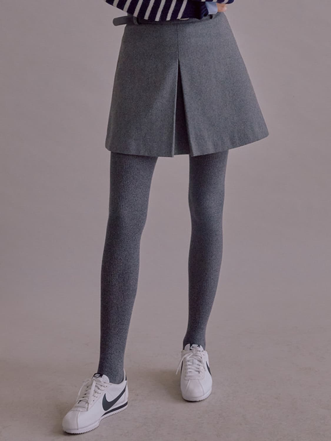 택O) 앤유 메일리 울 스커트 차콜 그레이 [김나영, 류이서 착용] 상품이미지3