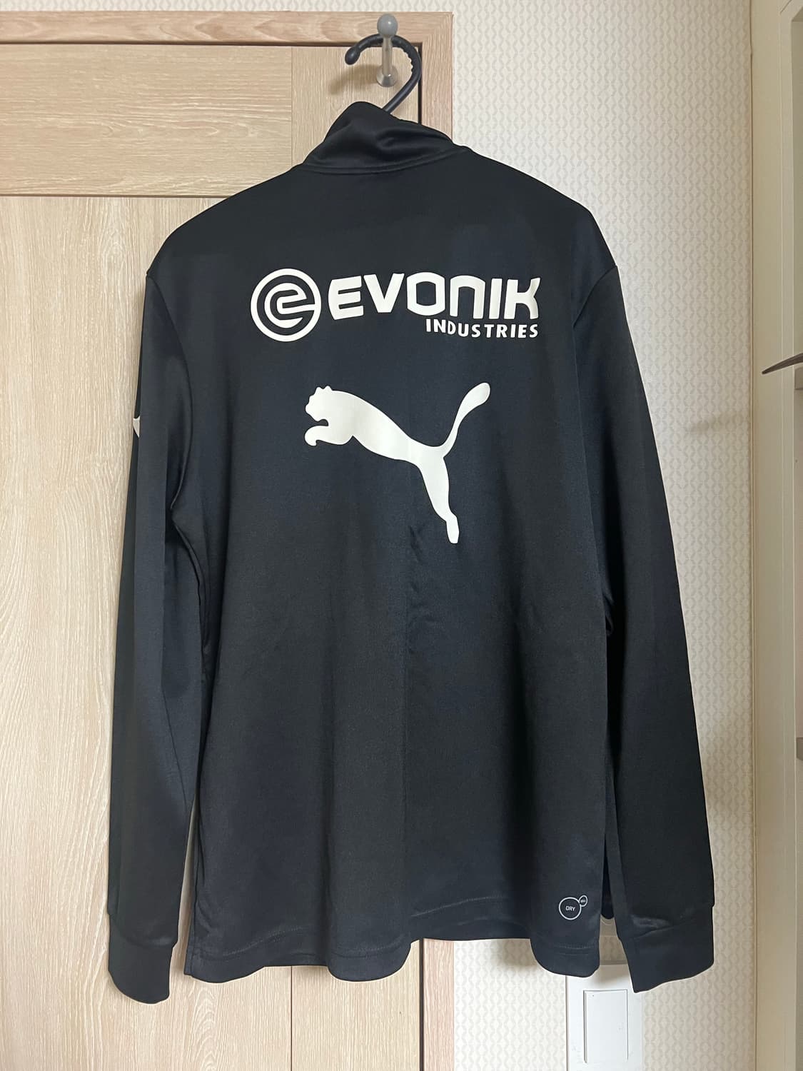 푸마 도르트문트 블랙 져지 트랙탑 상품이미지2