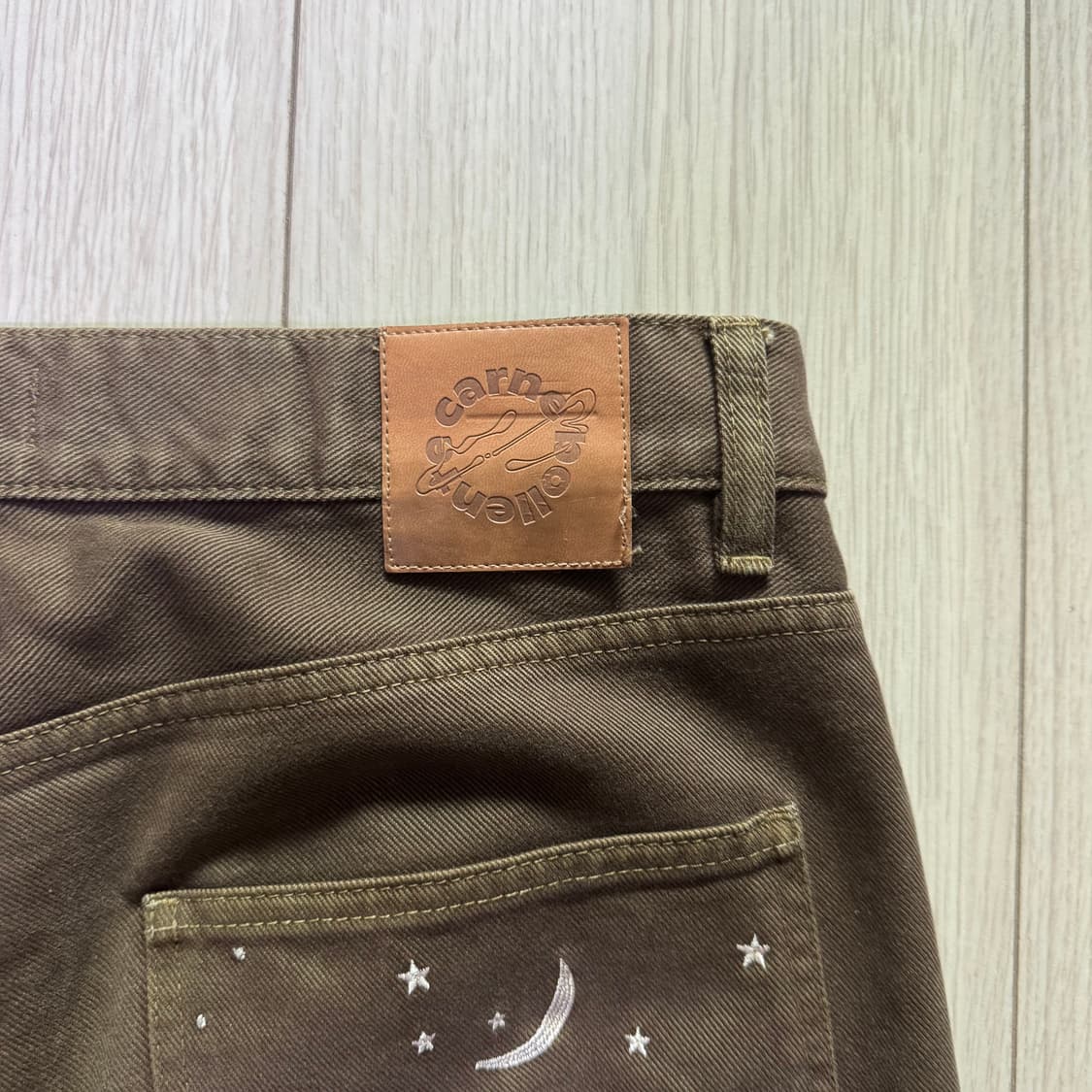 32) 까르네볼란테 Under the moon Brown 데님팬츠  상품이미지5