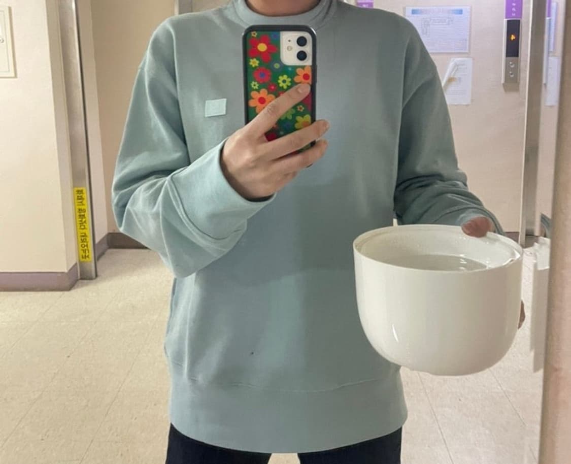 아크네스튜디오 맨투맨 xxs 상품이미지1