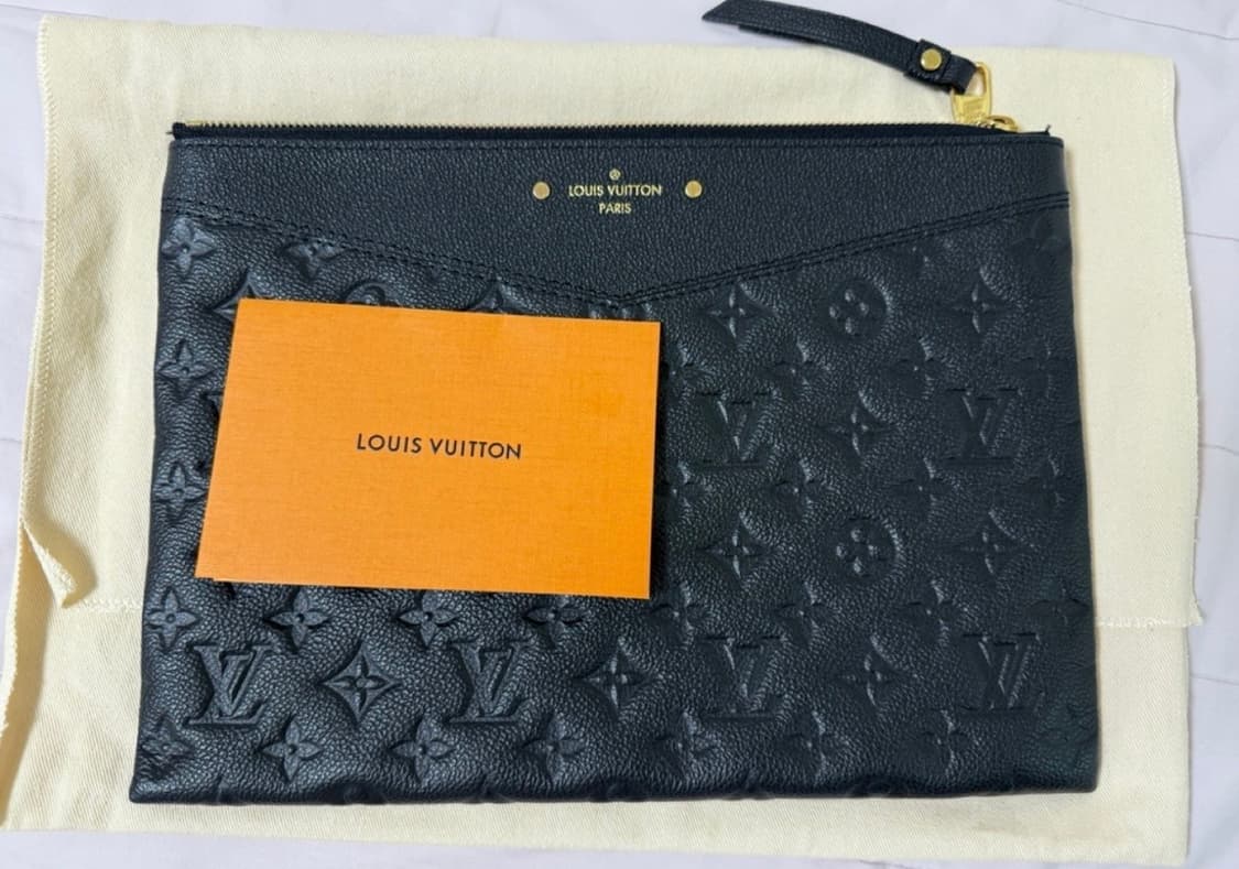 루이비통 데일리 파우치 백 상품이미지1