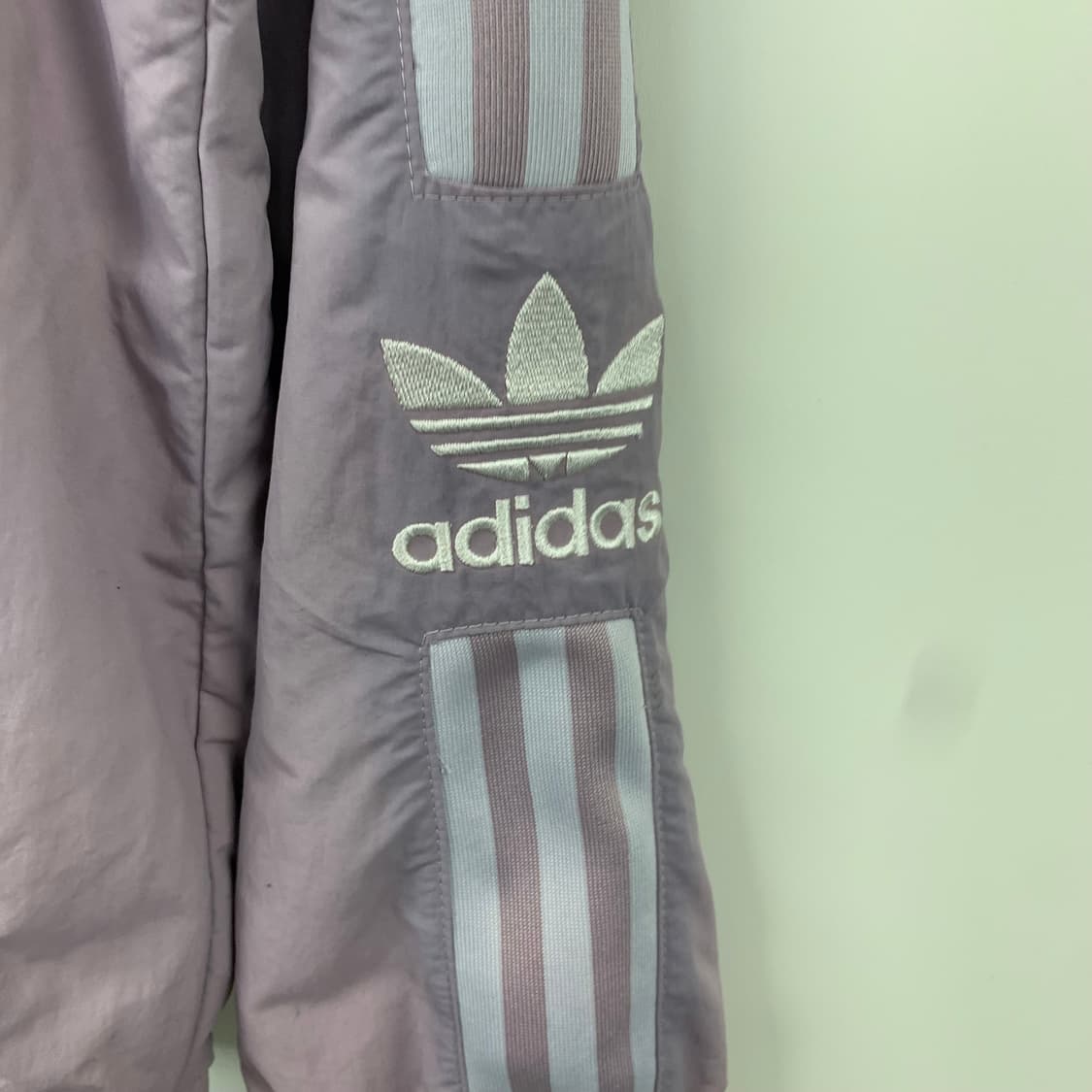 아디다스 우븐 트랙탑 라벤더 상품이미지5