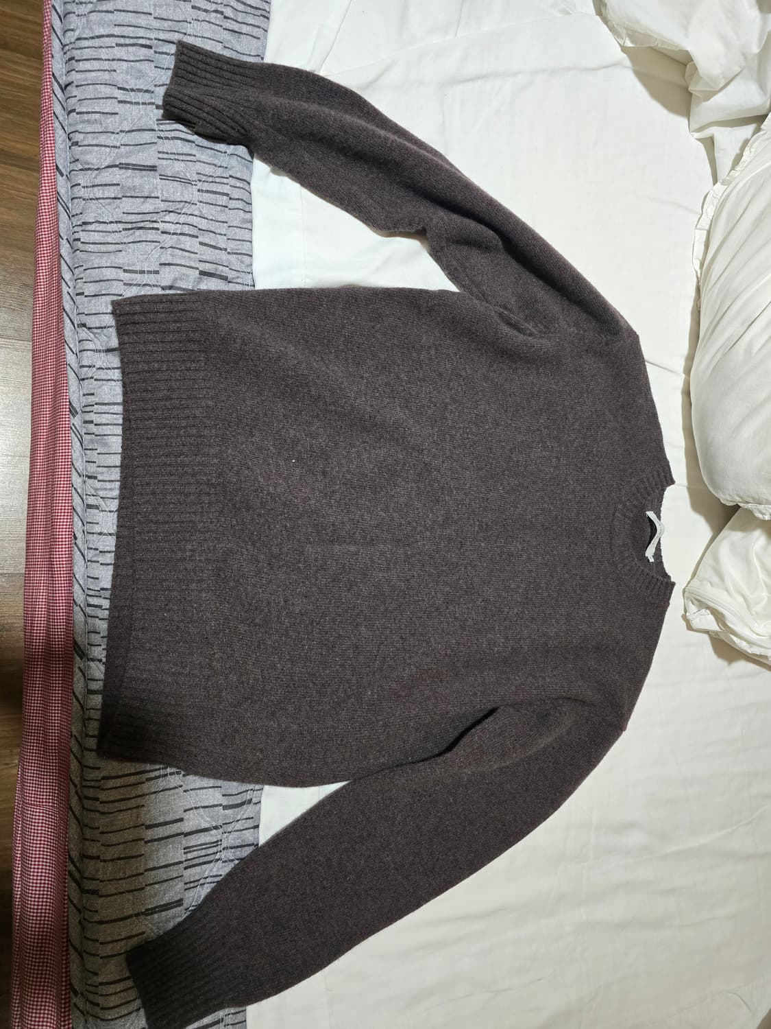 유니온블루 캐시미어 울 크루넥 니트 모카 브라운 M 상품이미지1