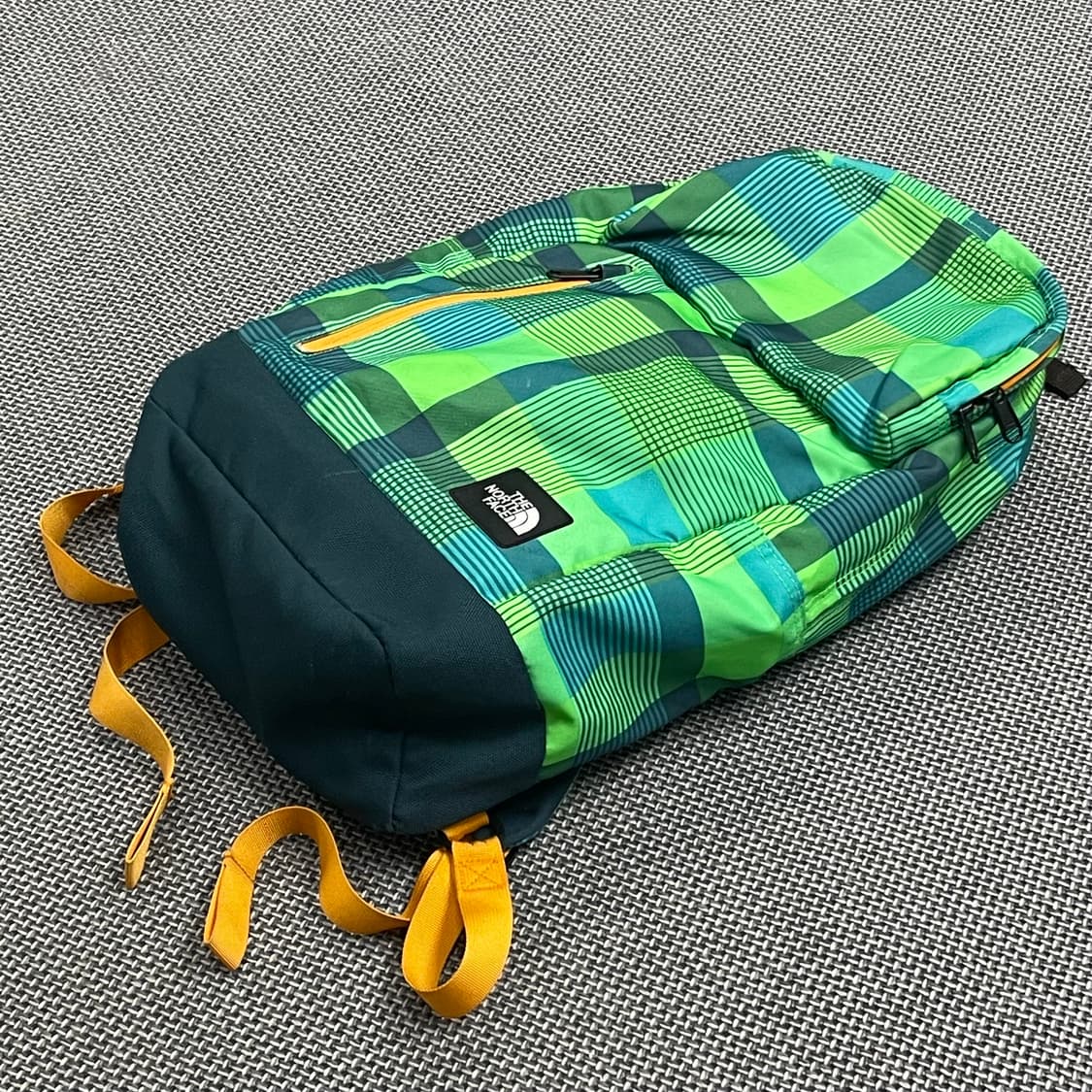 노스페이스 체크 백팩 (24L) 상품이미지3