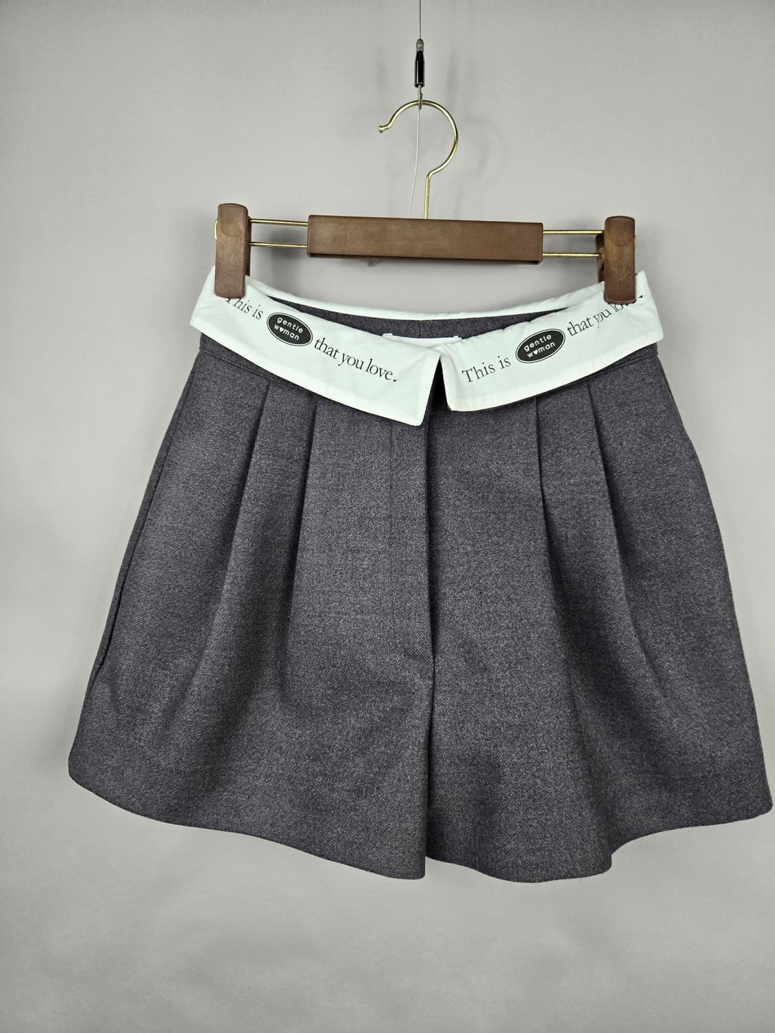 [무료배송]젠틀우먼 S 여성 핀턱 와이드 쇼츠 반바지 얇은 모직 느낌 상품이미지1