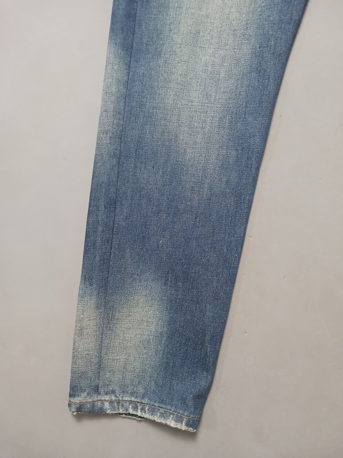 [34] 디스퀘어드2 포켓디자인 테이퍼드진 청바지 상품이미지3