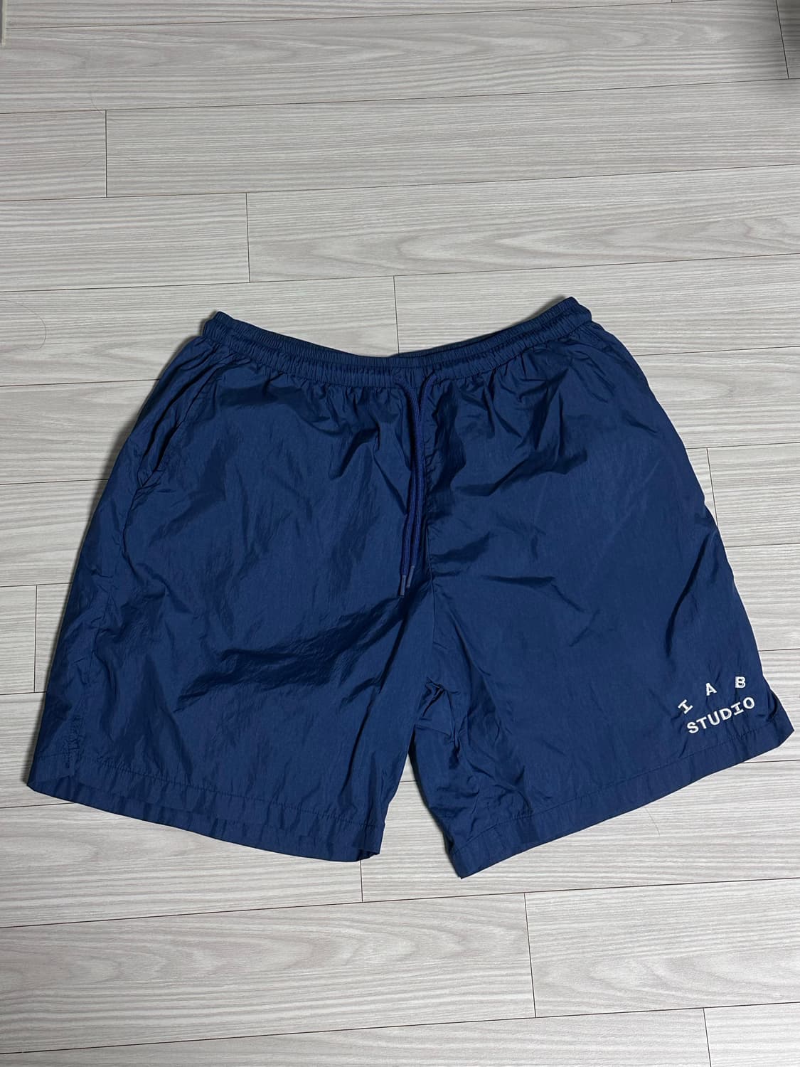 아이앱 스튜디오 우븐 쇼츠 네이비  상품이미지2