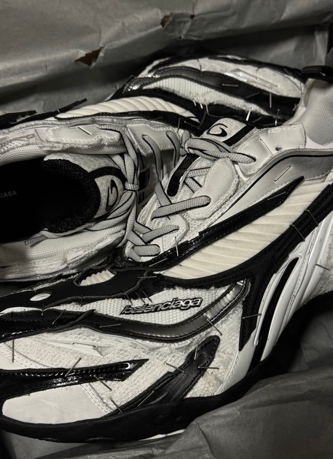 [44] 발렌시아가 솔리스 스니커즈 상품이미지1
