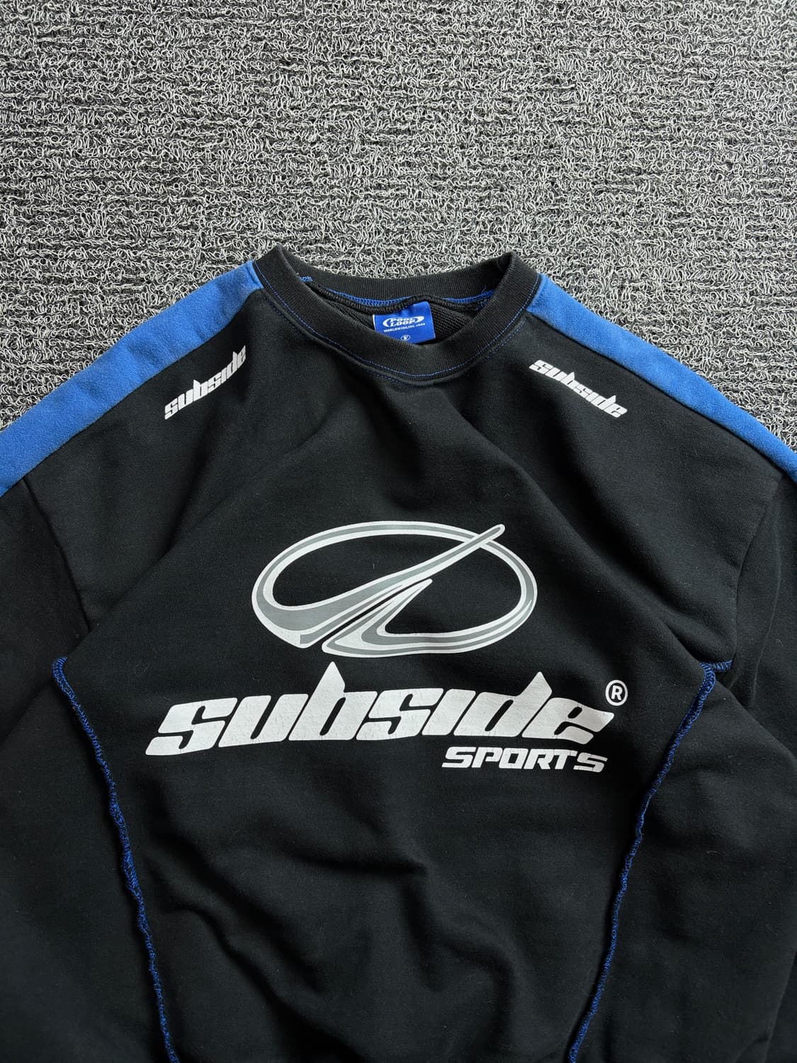 윌스토어 썹사이드 빅로고 사이드라인 크루넥 맨투맨 3233 상품이미지1