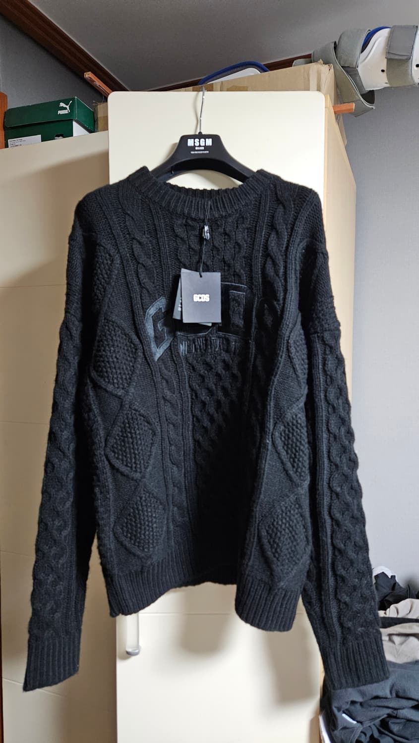 GCDS 니트 정품 신품 50만짜리 상품이미지2