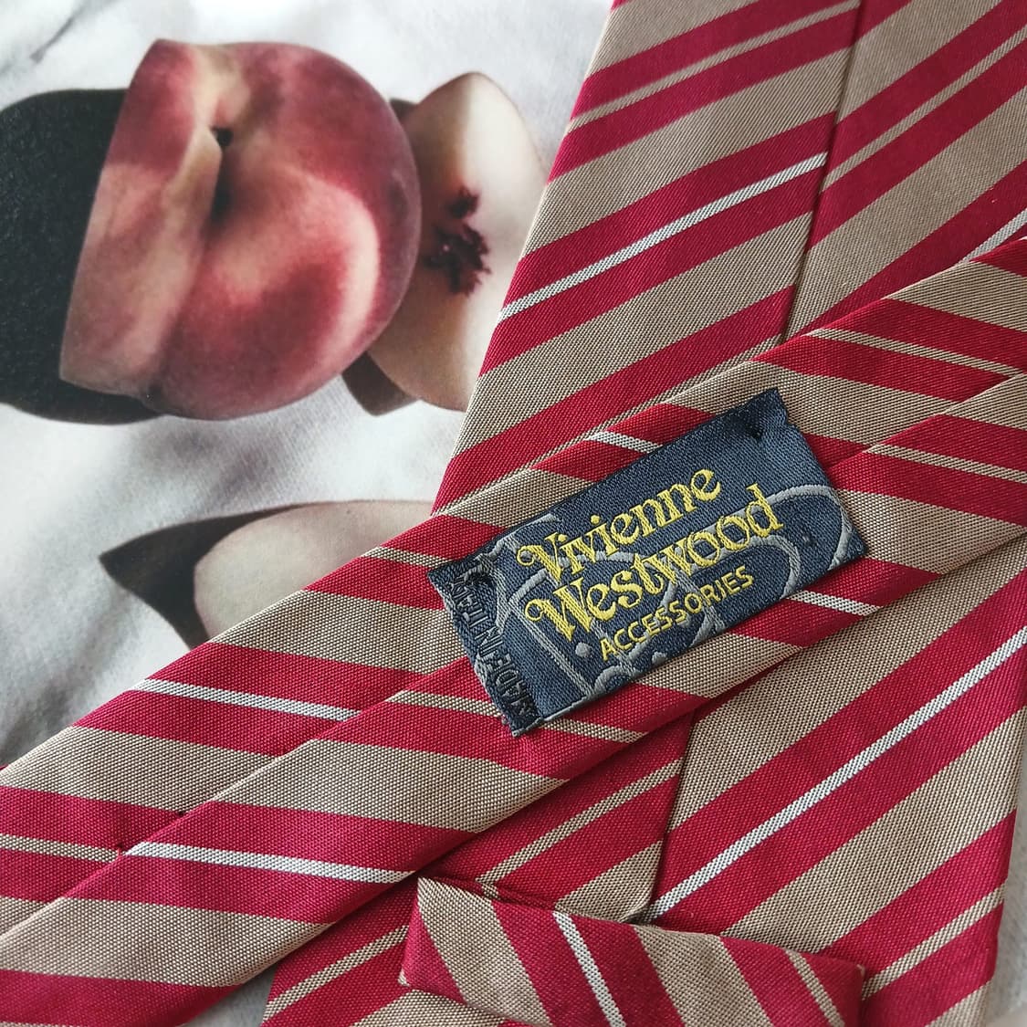 비비안웨스트우드 실크 스트라이프 넥타이 8.8cm A등급 A19478
 상품이미지9