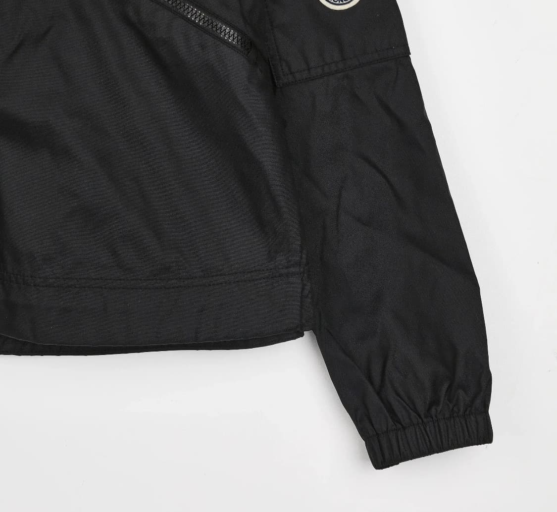 [S급] (W) 몽클레르 헤마르 윈드브레이커 블랙 판매합니다!!! 상품이미지6