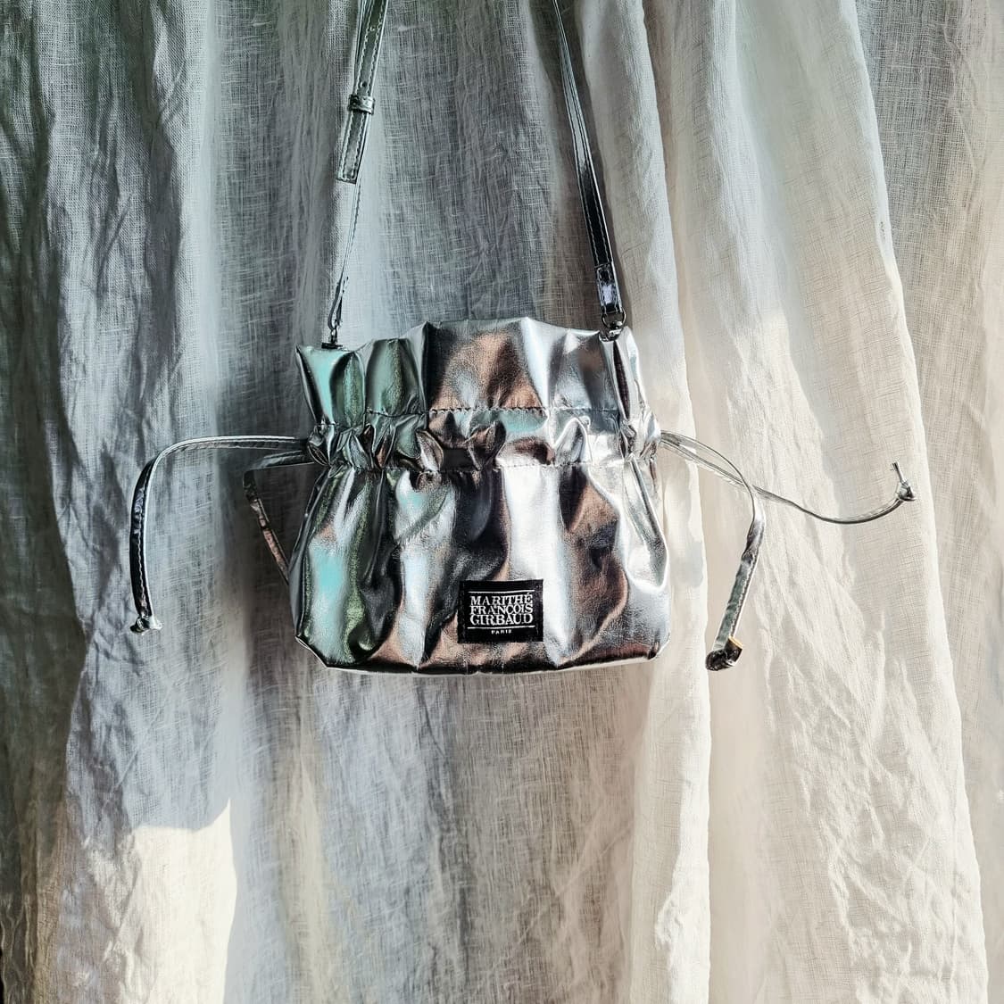 마리떼프랑소와저버 × 이니스프리 콜라보 미니백 파우치백 크로스백 핸드백 상품이미지3