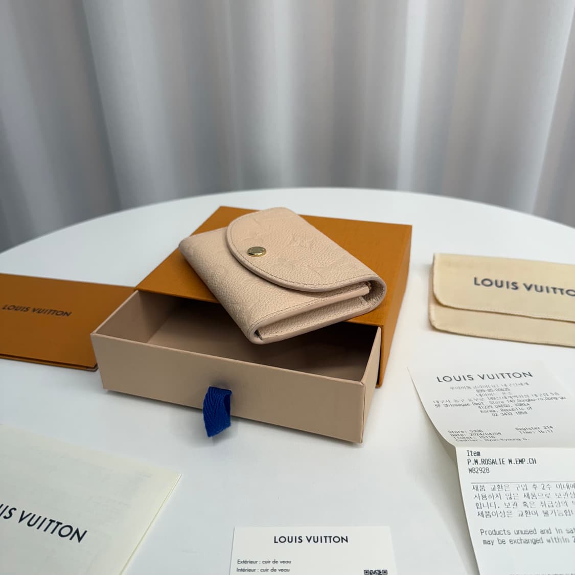 [백화점/ 풀박스] 루이비통 앙프렝뜨 로잘리 코인퍼스 지갑 상품이미지4