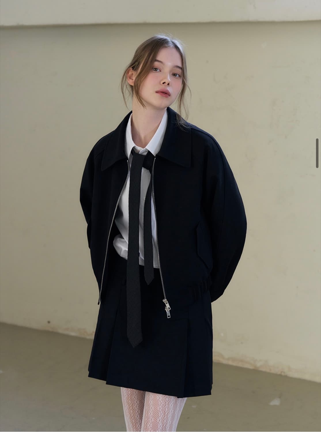 (새상품)(M) 드로우핏 우먼 울 레글런 크롭 블루종 자켓 [BLACK] 상품이미지3