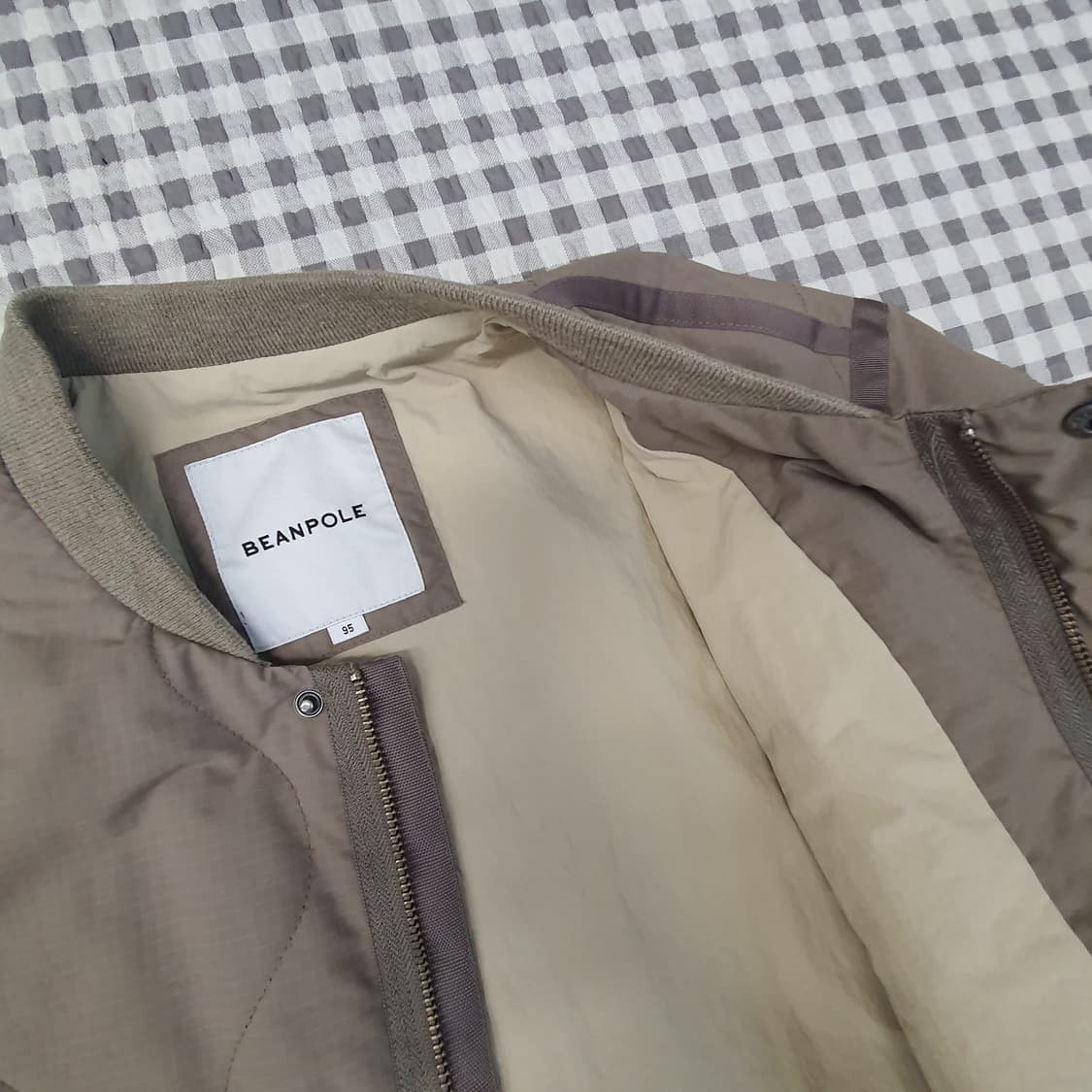 빈폴 써모퍼프 경량패딩 자켓 남자95~100 상품이미지6