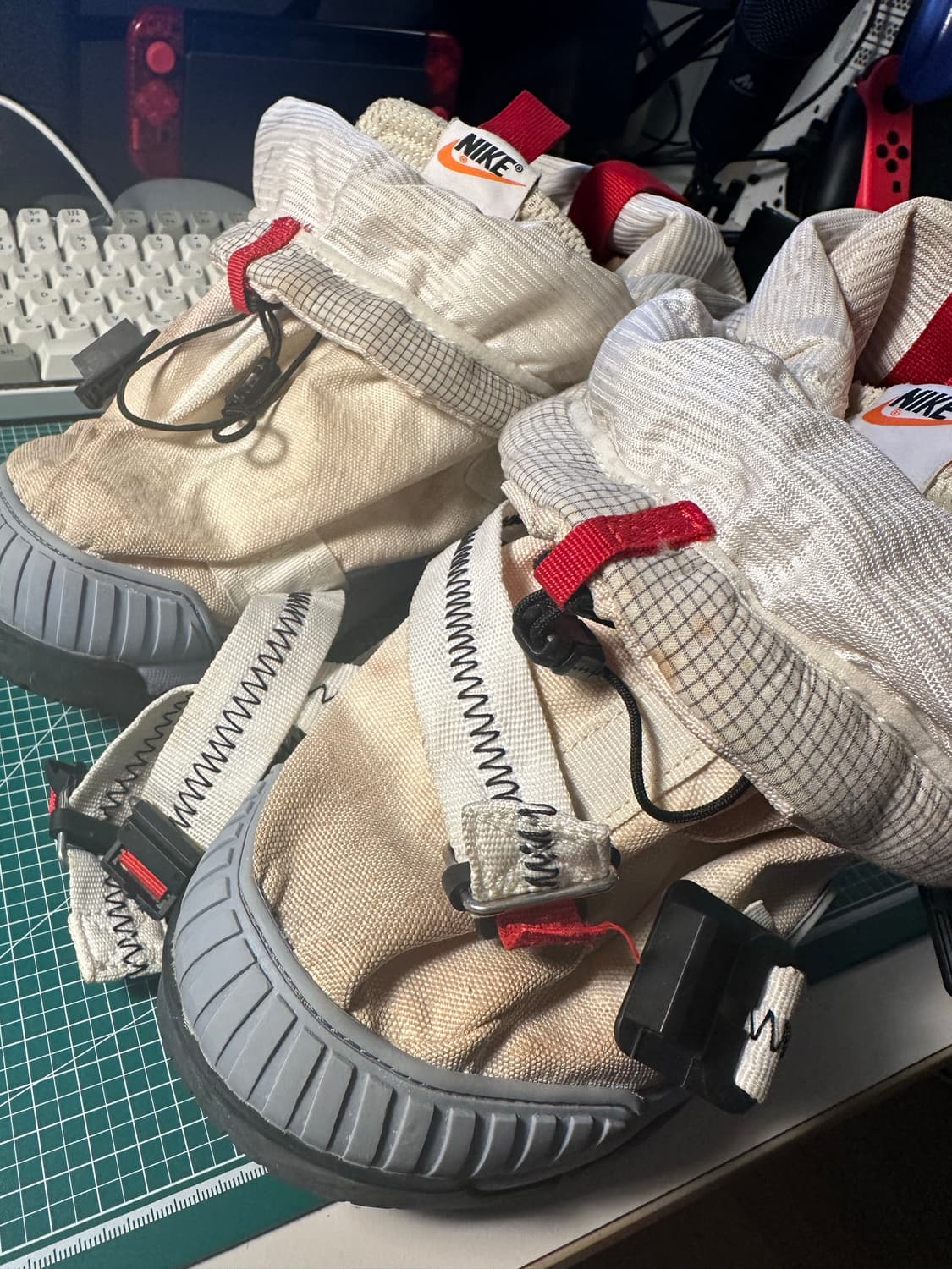 나이키 톰삭스 마스야드 3.0 오버슈 상품이미지4