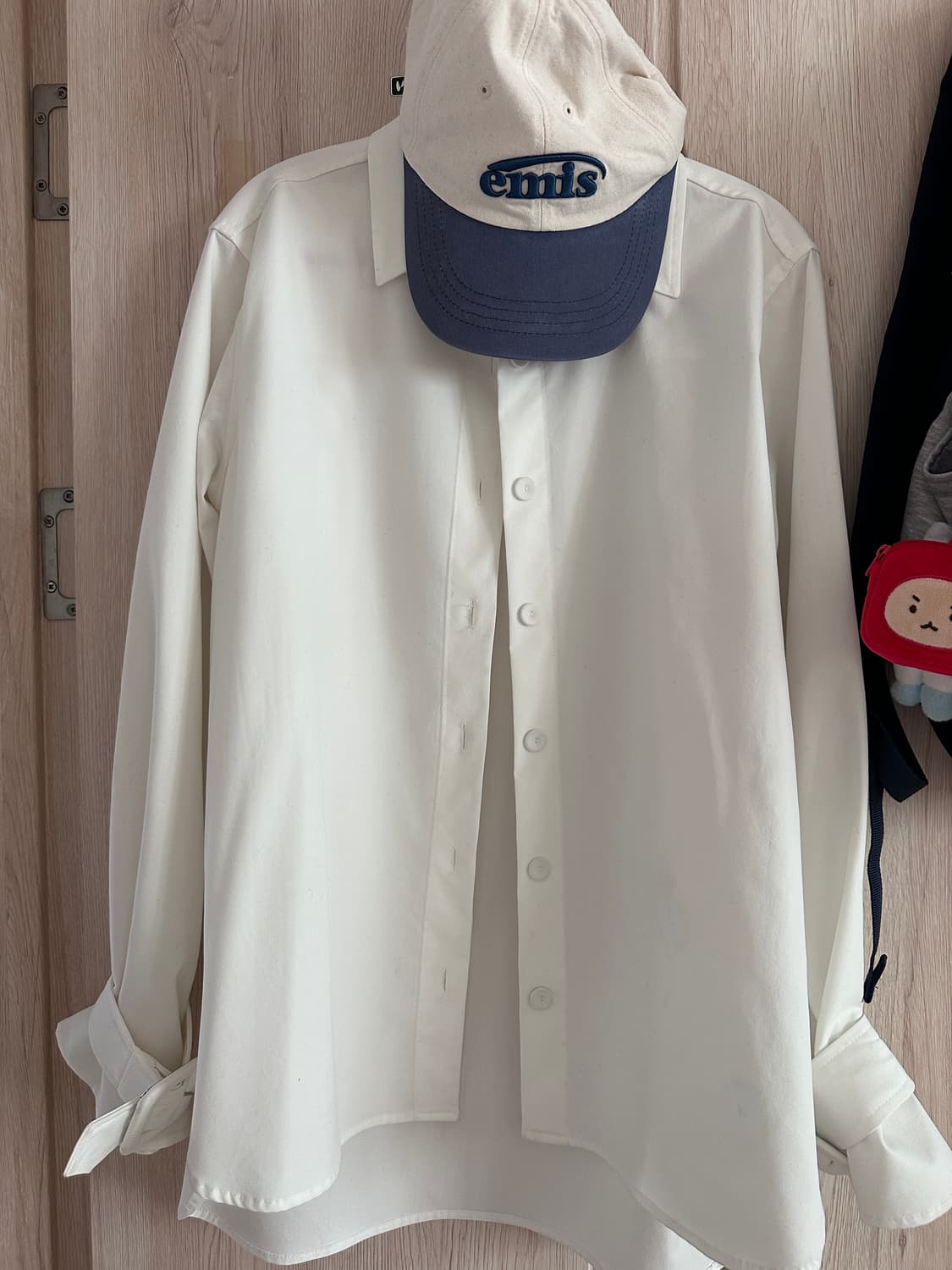 W컨셉 언에디트 여성 화이트 셔츠 프리사이즈 상품이미지6