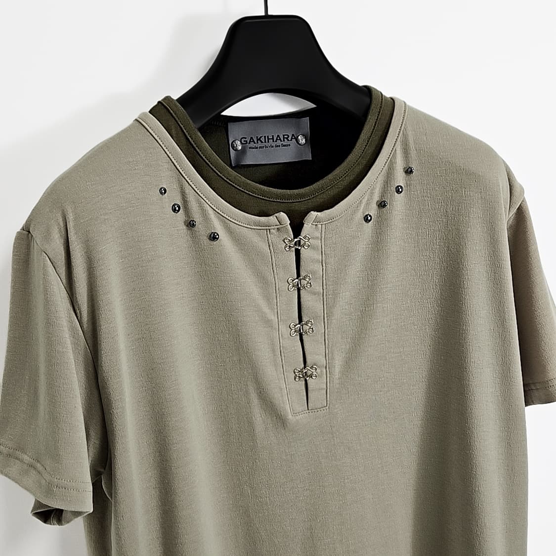 Koga 이브 레이어드 헨리넥 하프 슬리브  (sage green) 상품이미지2