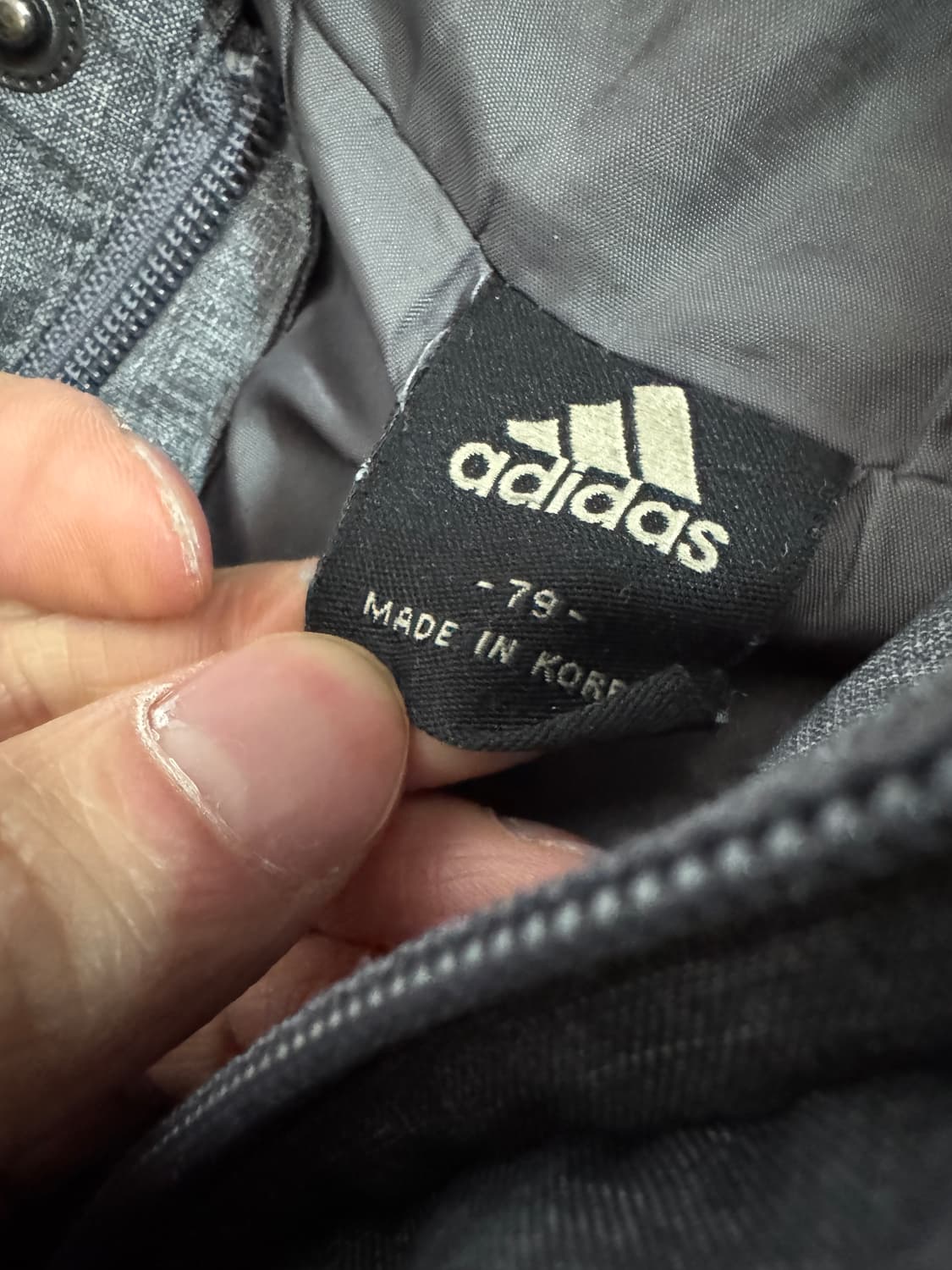 여성 아디다스 유스보이 덕 다운 후드 베스트 패딩 상품이미지3