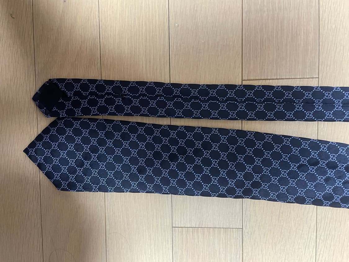 구찌 스몰로고 넥타이 상품이미지4