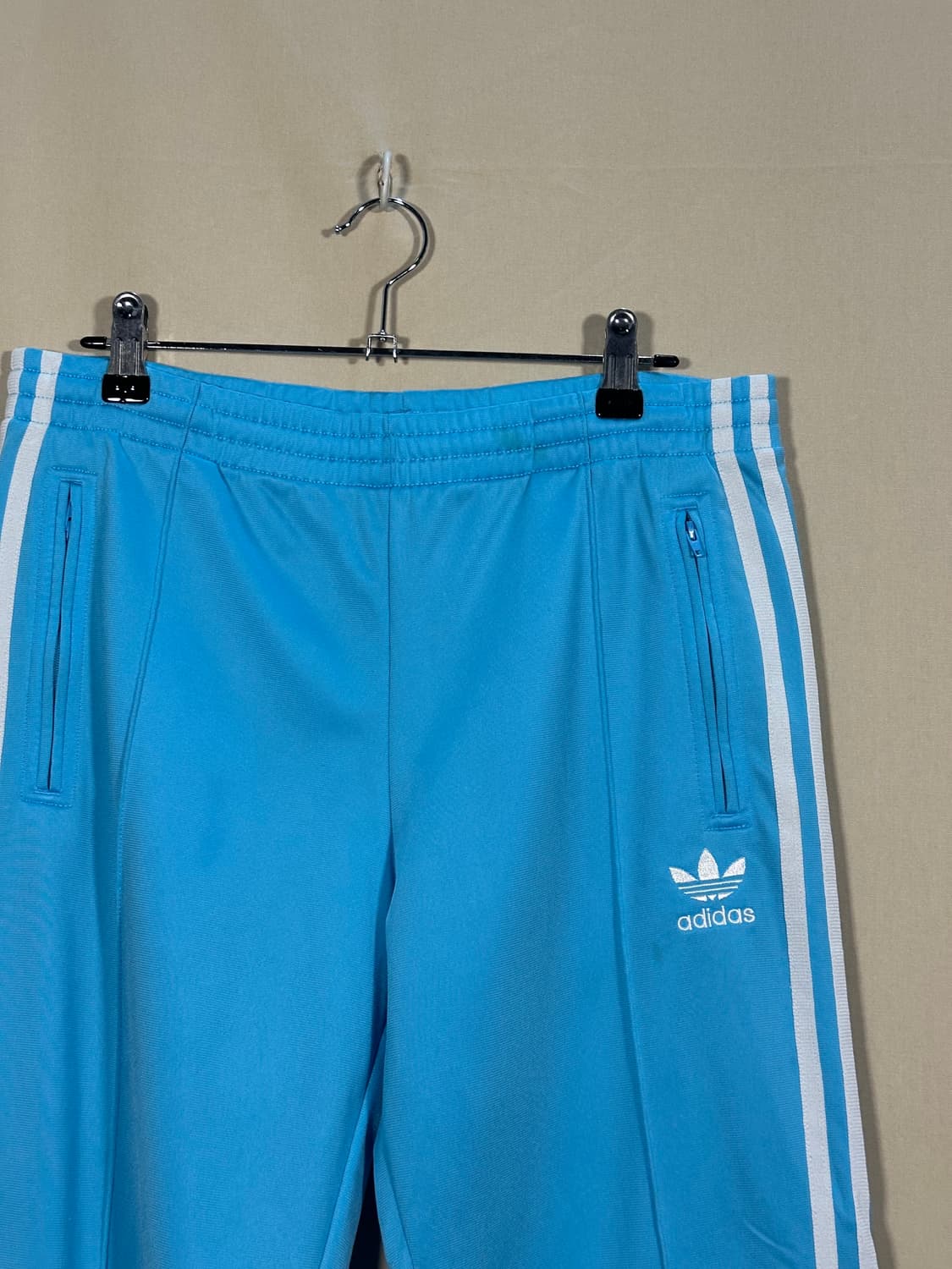 아디다스 유로파 대장급 트랙팬츠 처분  상품이미지2