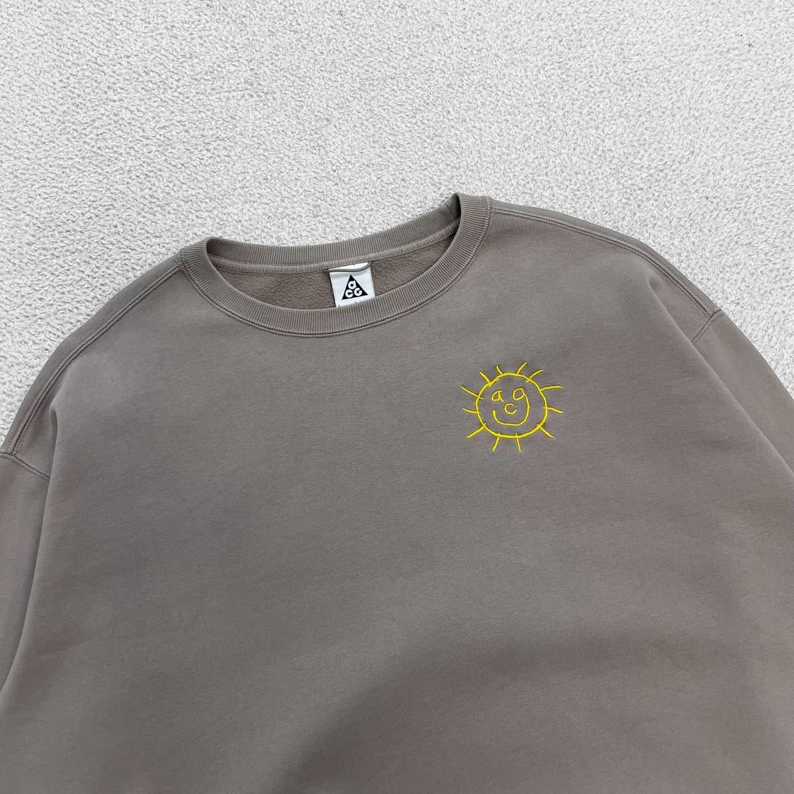 나이키 ACG 선샤인 그래픽 플리스 크루넥 맨투맨 상품이미지4