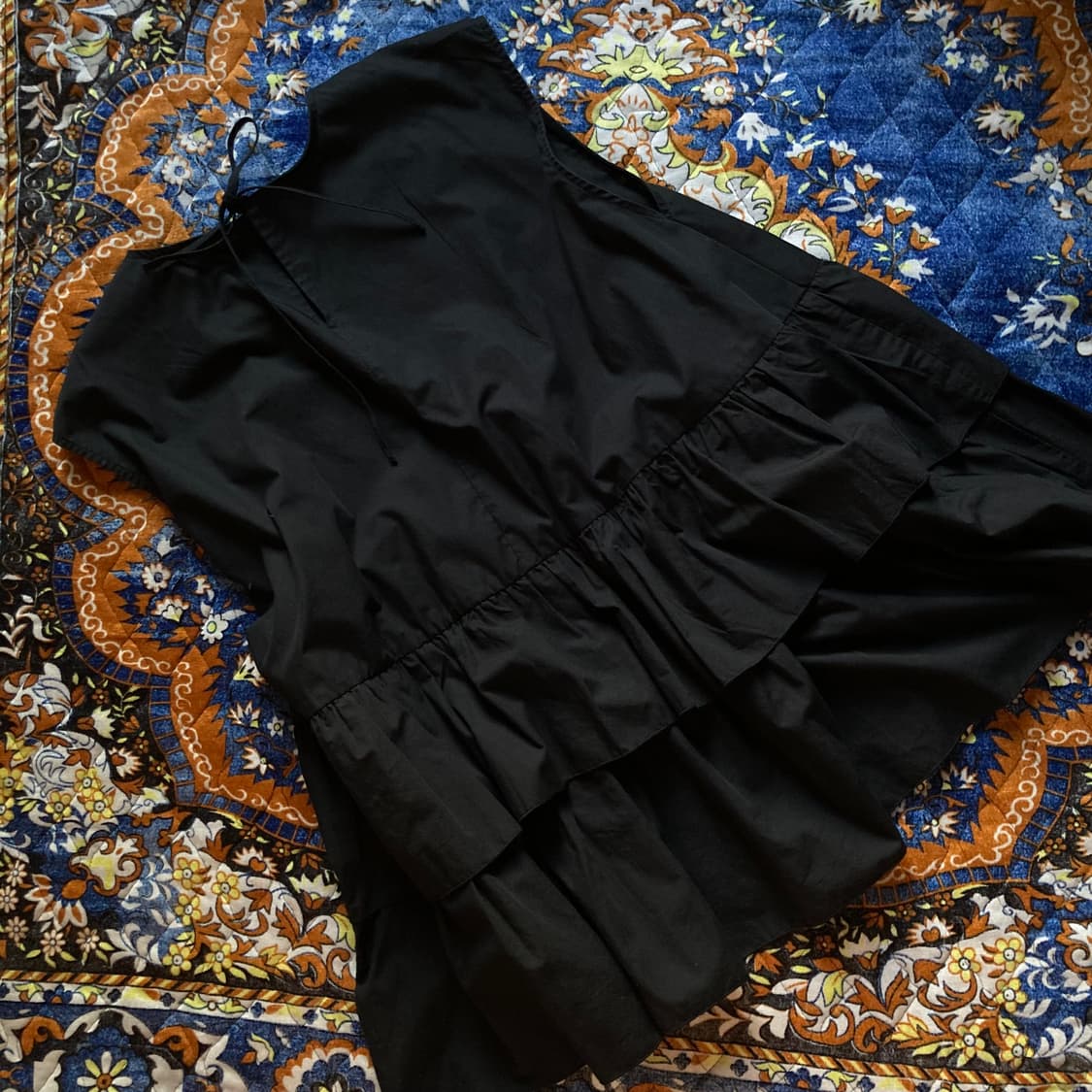 블랙 플리츠 캉캉 프릴 백 리본 레이어드 베스트 원피스 상품이미지1