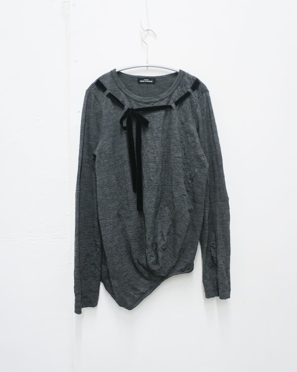 COMME des GARÇONS tricot velvet-tie top 상품이미지1
