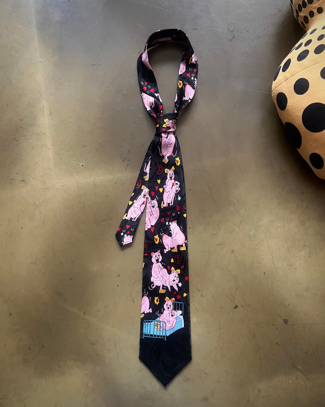 80s Kamasutra Pig Print Italian Neck-tie 상품이미지5