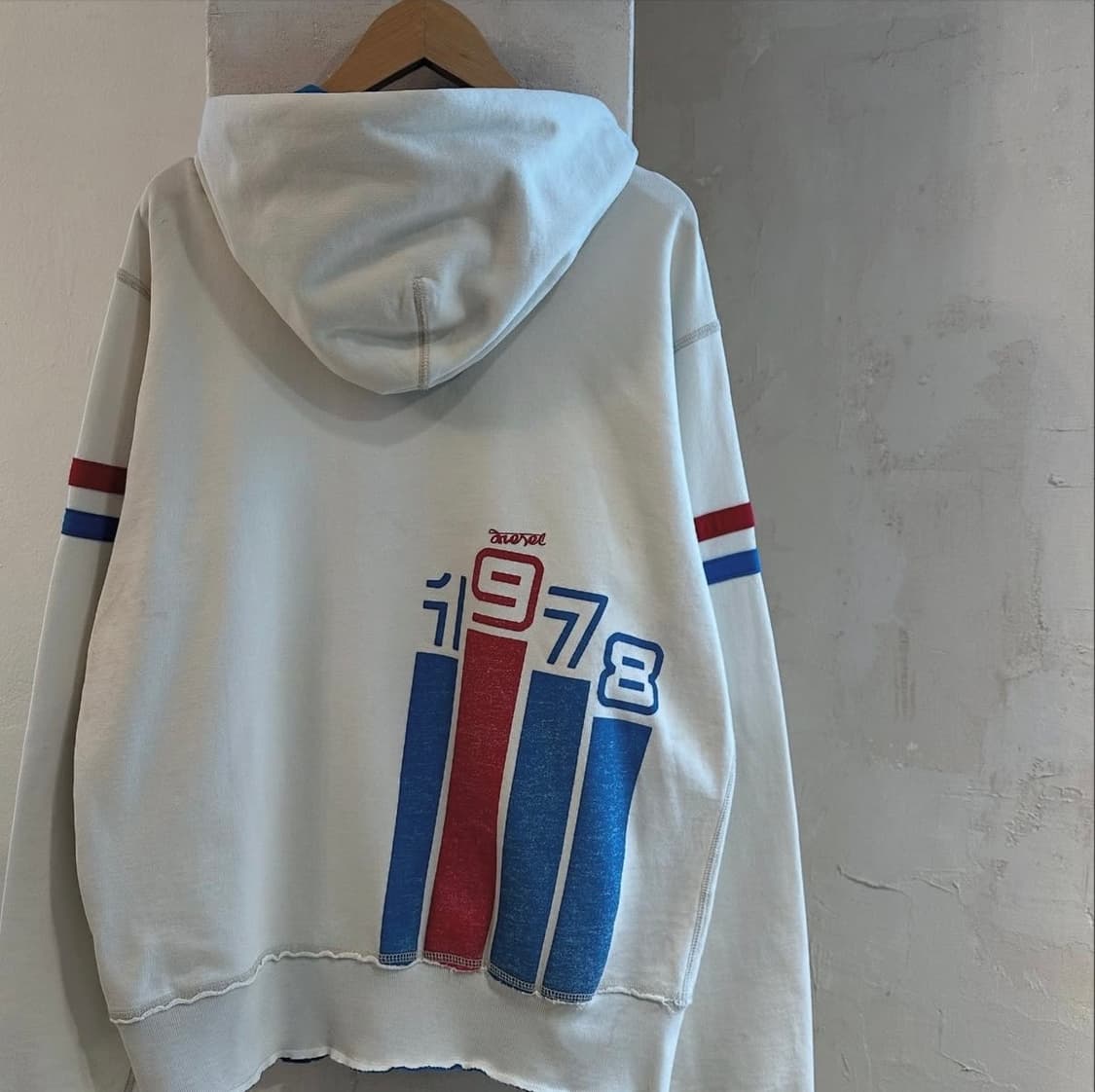 디젤 트랙 프린팅 후드집업 상품이미지3