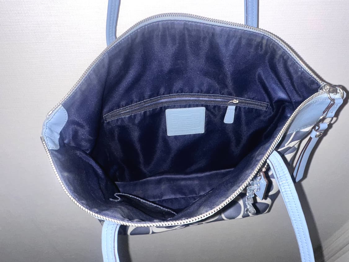 코치 빈티지 스카이블루 빅 숄더백 상품이미지3