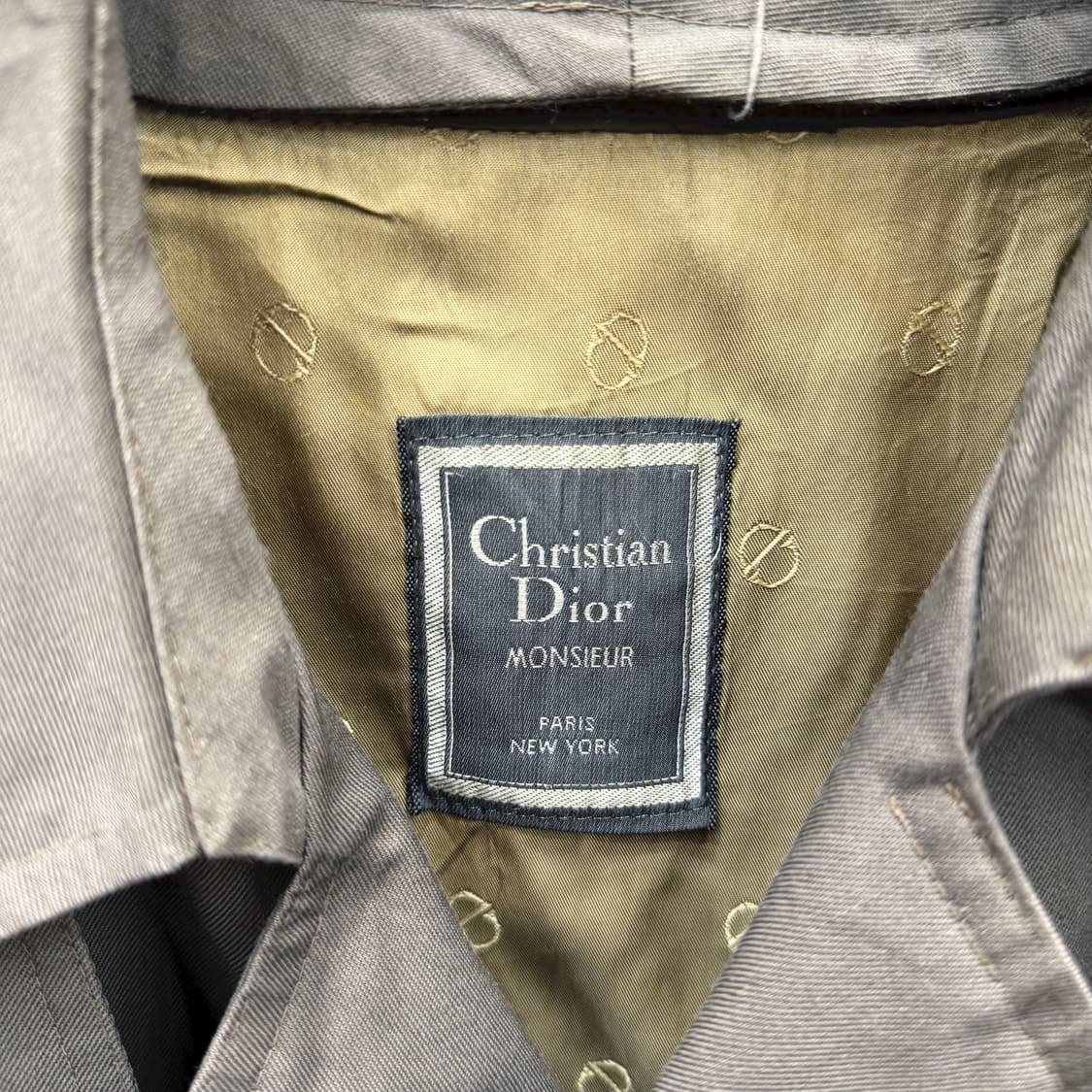 크리스찬 디올 더블 브레스티드 울 트렌치 코트 허리 벨트 디테일 그레이 상품이미지6