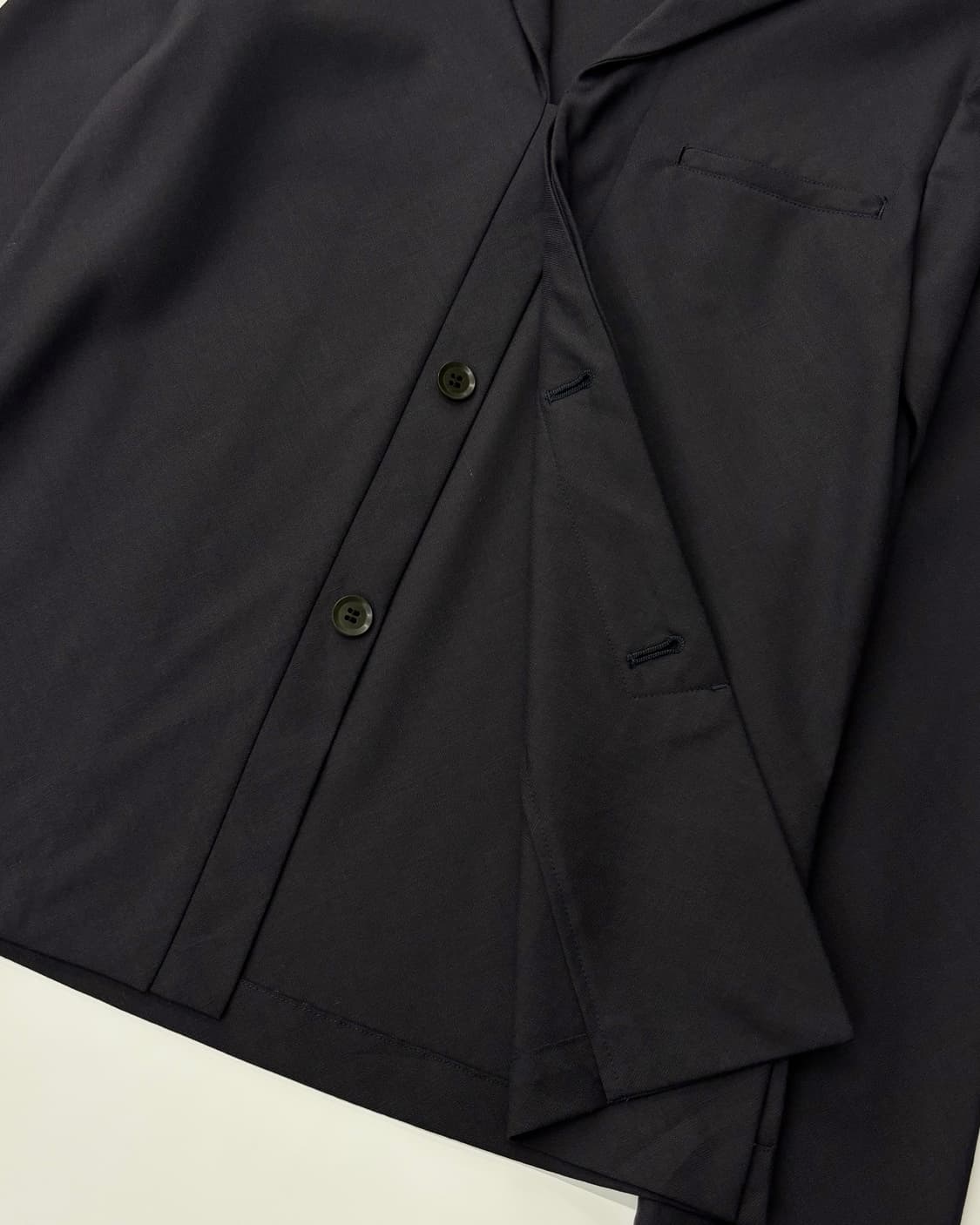 YohjiYamamoto+Nior 요지야마모토 느와르 챠콜 카라 블라우스 상품이미지6