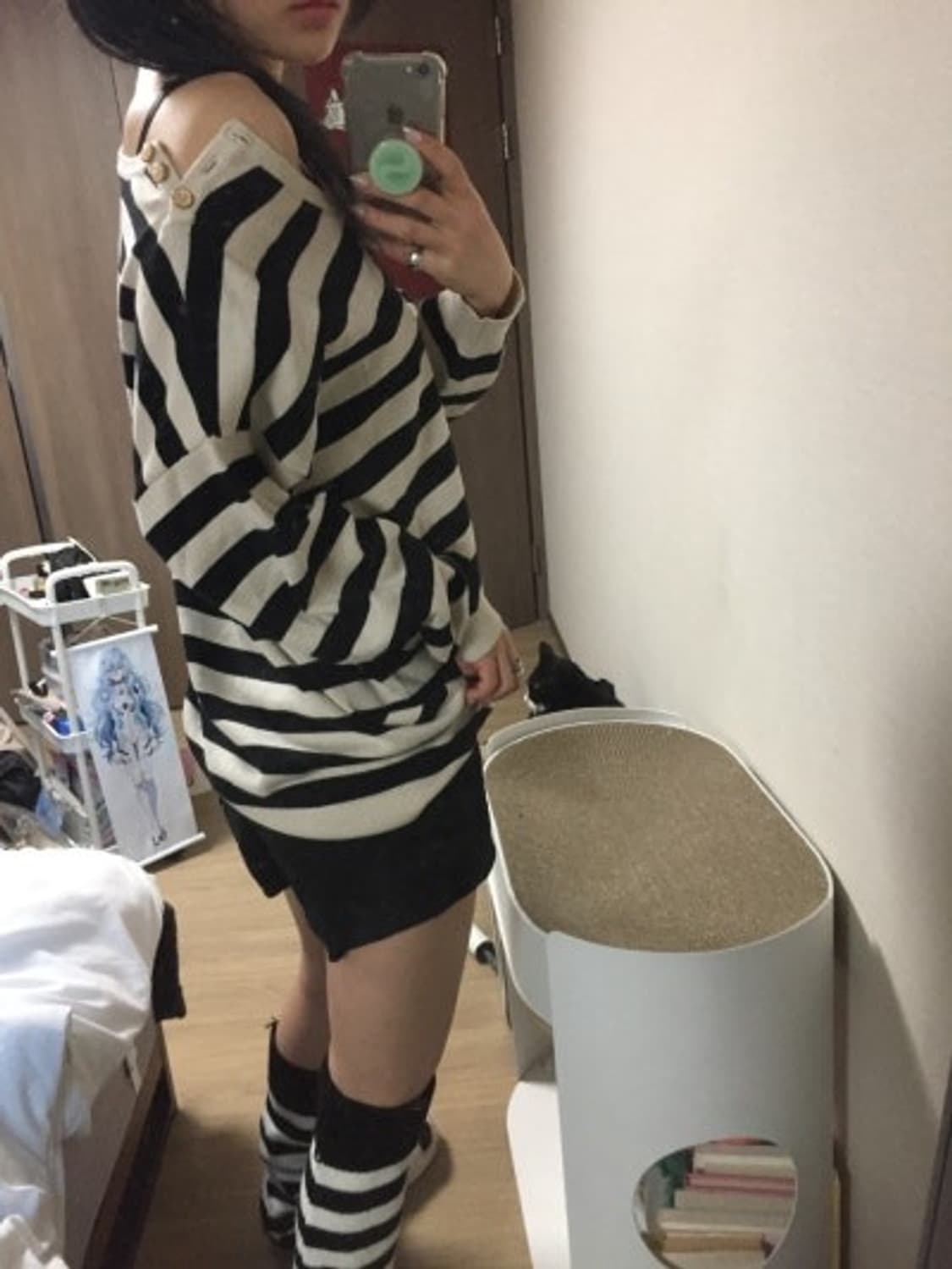 오픈 줄무늬 맨투맨 상품이미지3