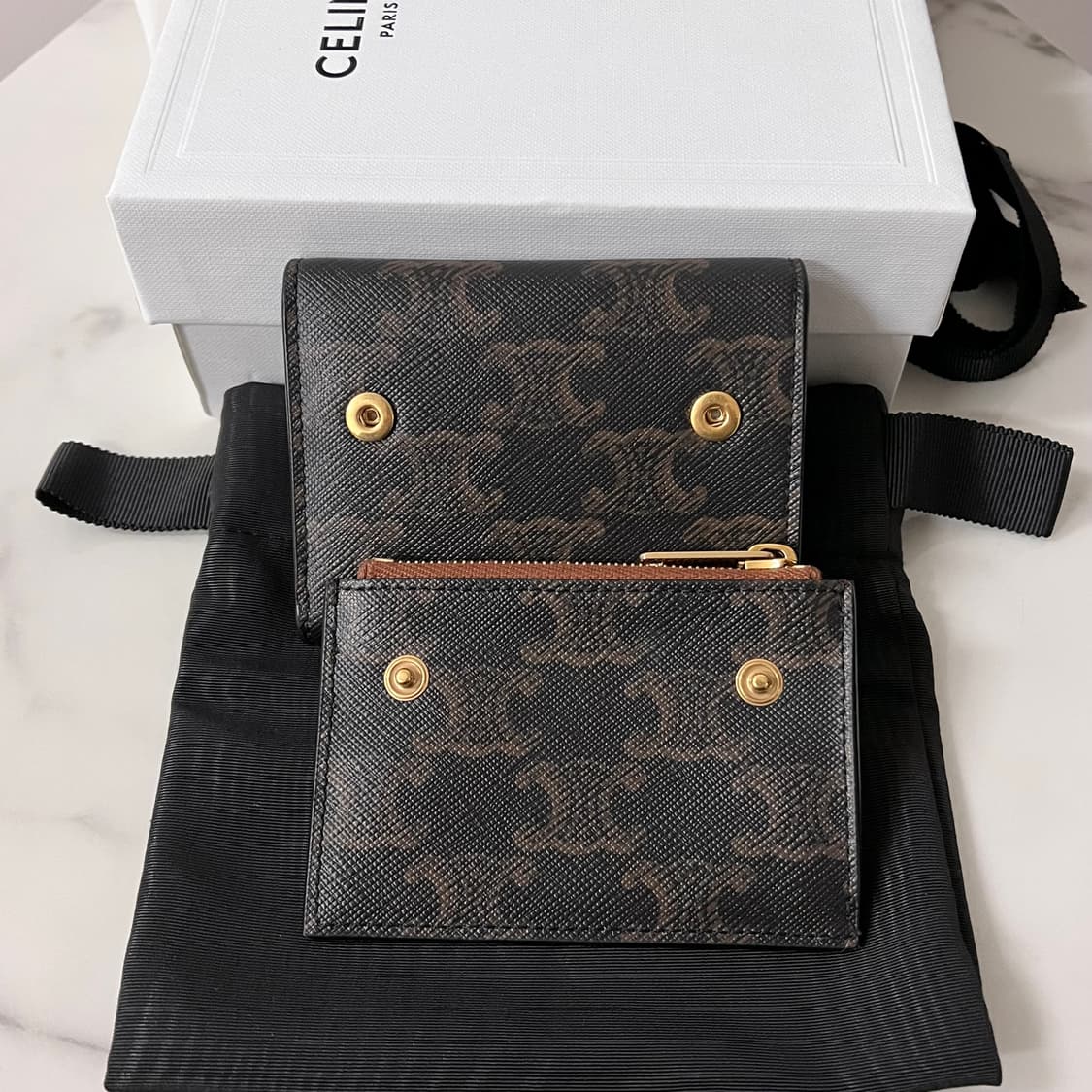 [S급/정품] 셀린느 트리옹프 여성 플랩 반지갑 상품이미지3