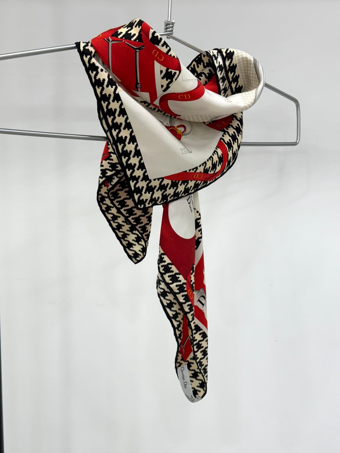 정품) 크리스찬디올 실크 스카프 상품이미지4