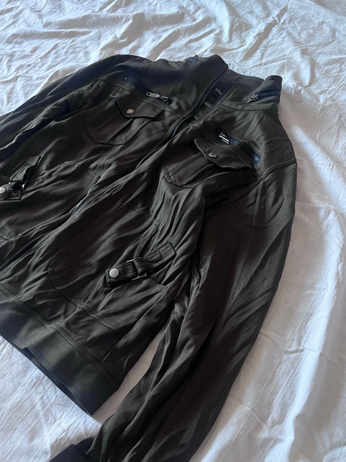 In the attic zip up 상품이미지2