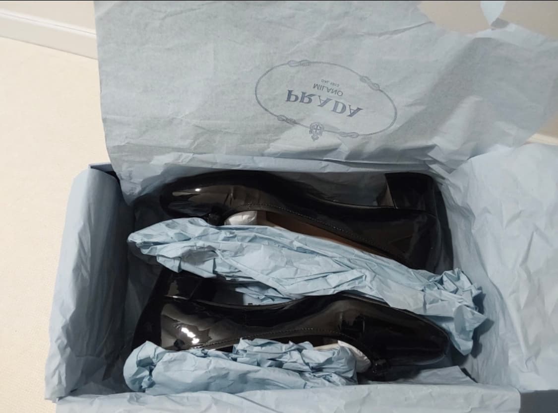 프라다 리본 에나멜 펌프스 36사이즈 상품이미지10