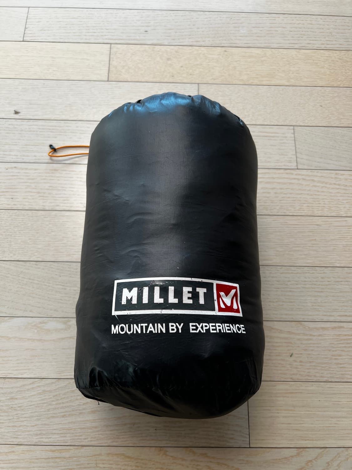 밀레 남성 구스다운 패딩 100 상품이미지10